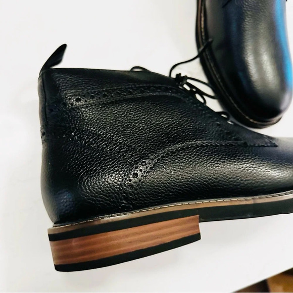 Nunn Bush Ozark Plain Toe Chukka Boot | Black Tumble | 8 Extra Wide - Picture 7 of 9